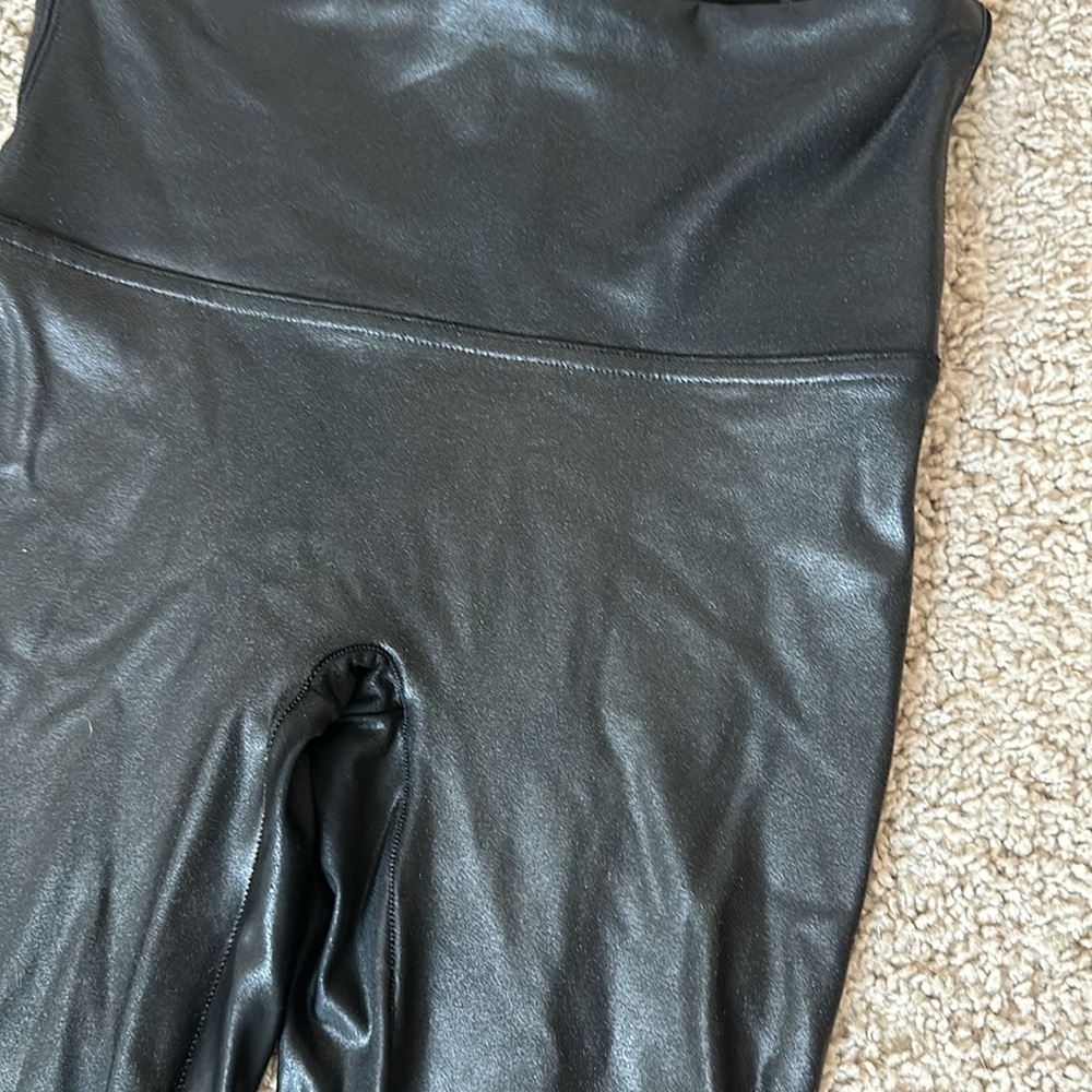Spanx Leggings - Barely Worn (Like New) - image 4